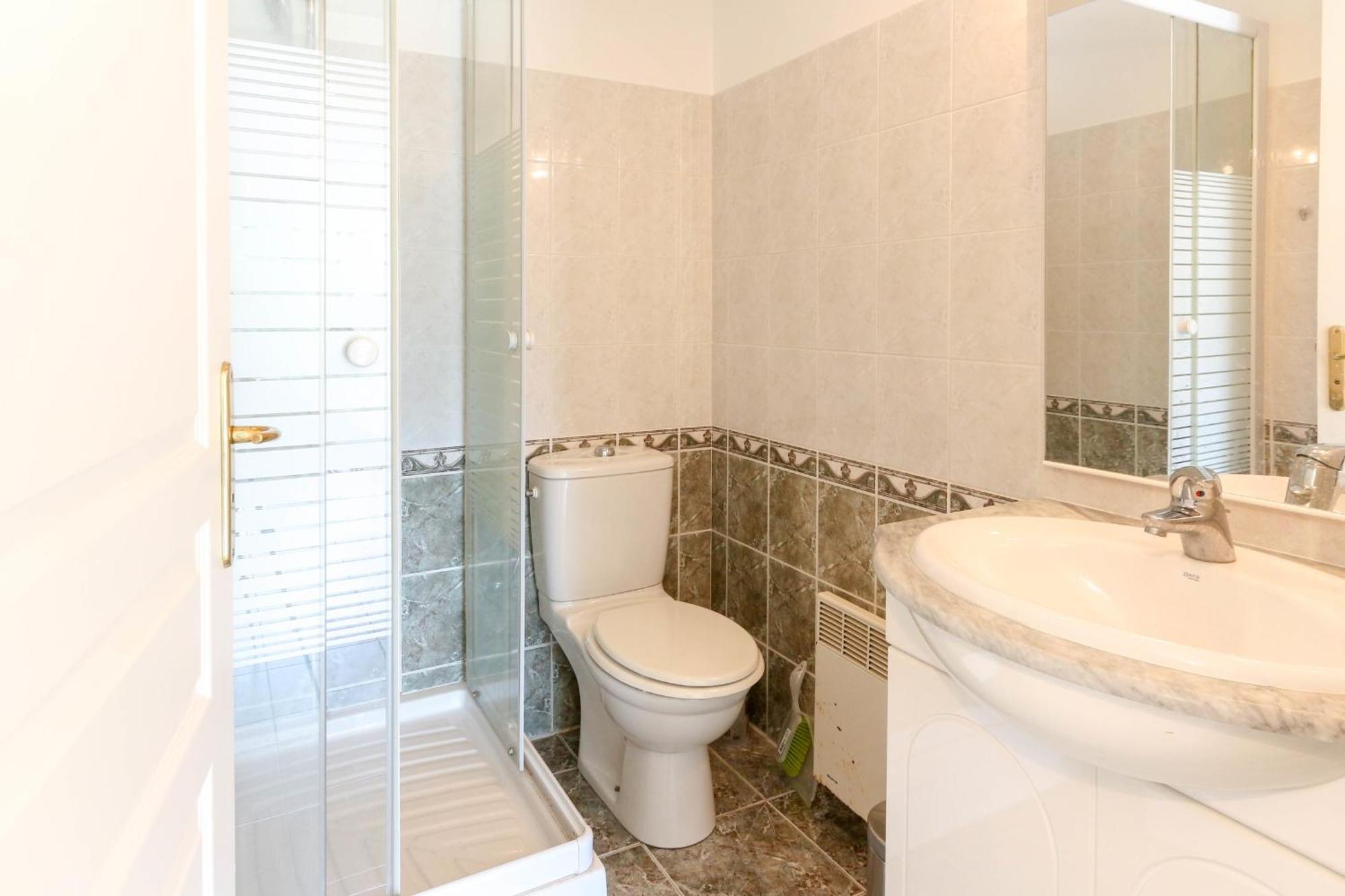 Charming & Bright Flat With Ac Garden 300m And Closed Garage - Benakey * Cannes